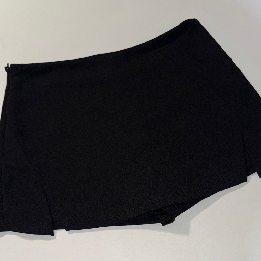 SHEIN Black‎ Skort